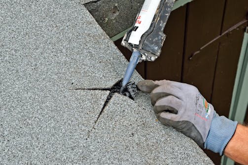 Reparasjon av takbelegg Reparer takbelegget RASKT